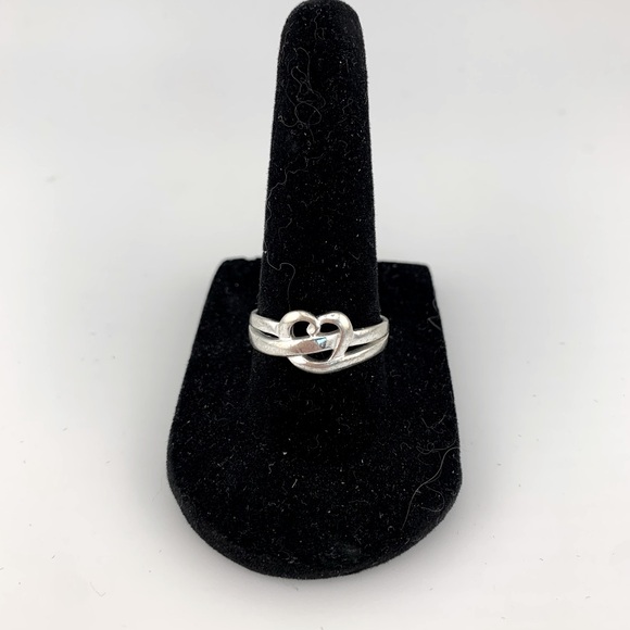 STERLING SILVER 925 LOVE KNOT HEART BAND RING SIZE 7.25 - Picture 1 of 10